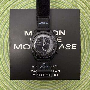 Swatch x Omega MoonSwatch Moonphase Dark Side of the Moon | Black(with box)
